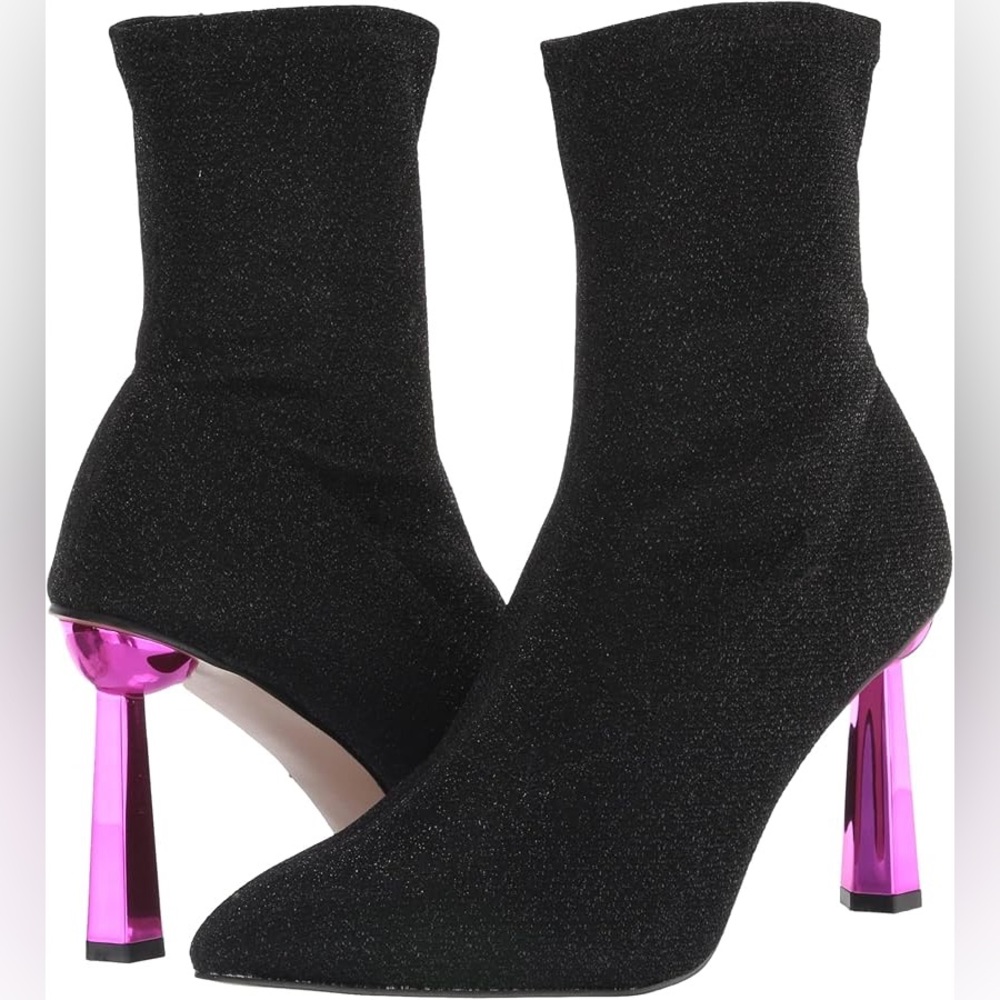 NEW Betsey Johnson Tobin metallic booties